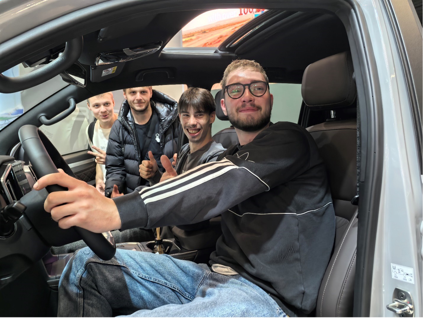 інтерьєр T9 EV